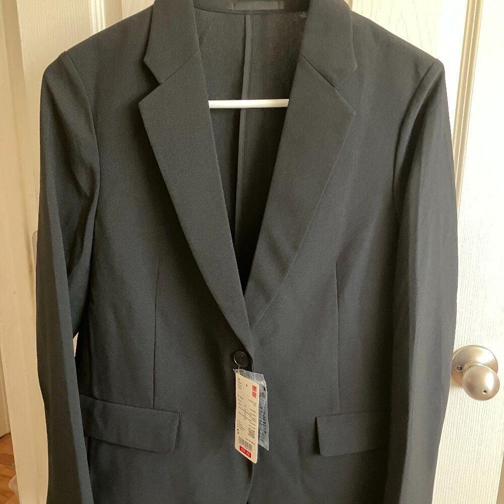 NWT Uniqlo AirSense black blazer Size: S